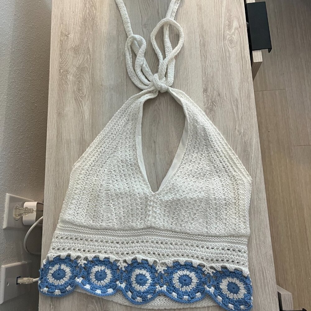 Hollister White w/ Blue Flowers Crochet Knit Halter Crop Top